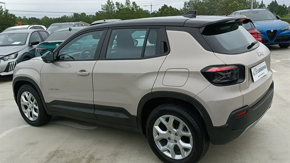 JEEP Avenger -