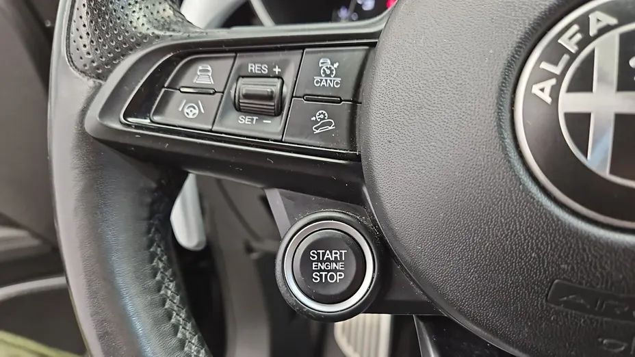 ALFA ROMEO Stelvio -