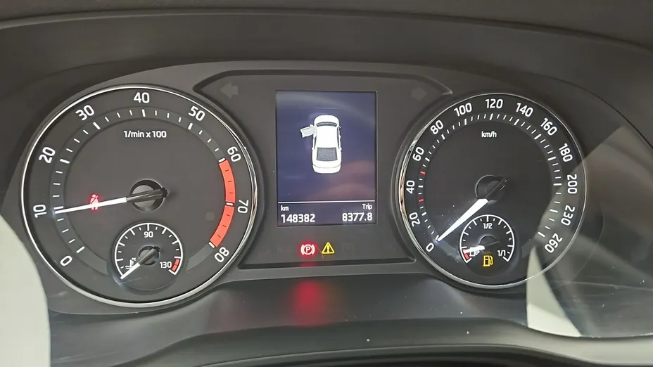 SKODA Octavia -