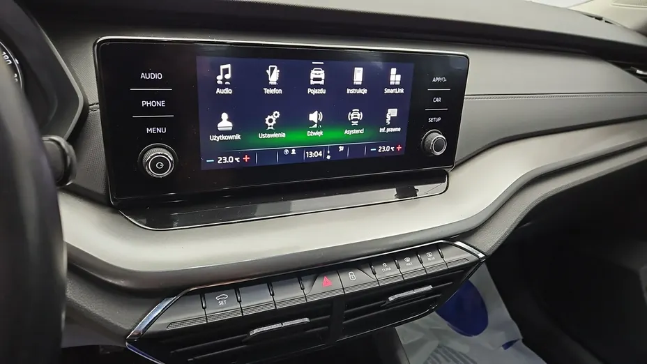 SKODA Octavia -