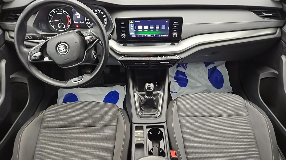 SKODA Octavia -