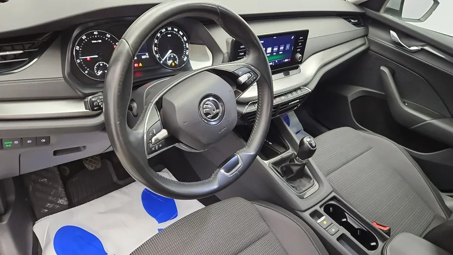 SKODA Octavia -