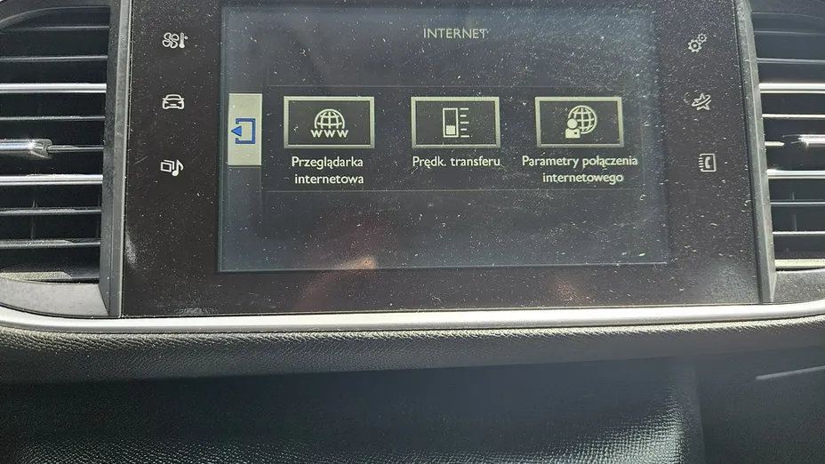 PEUGEOT 308 -