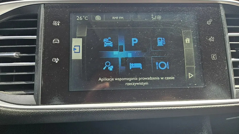 PEUGEOT 308 -
