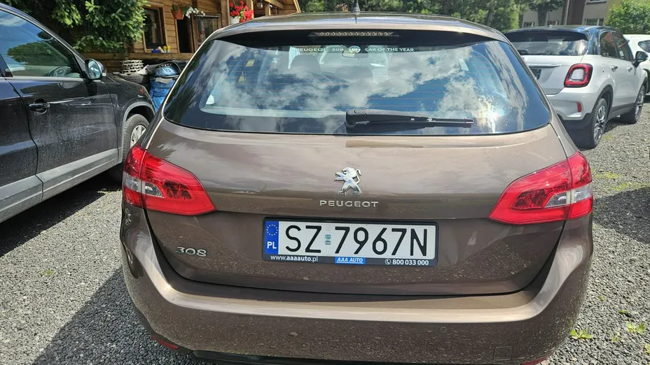 PEUGEOT 308 -