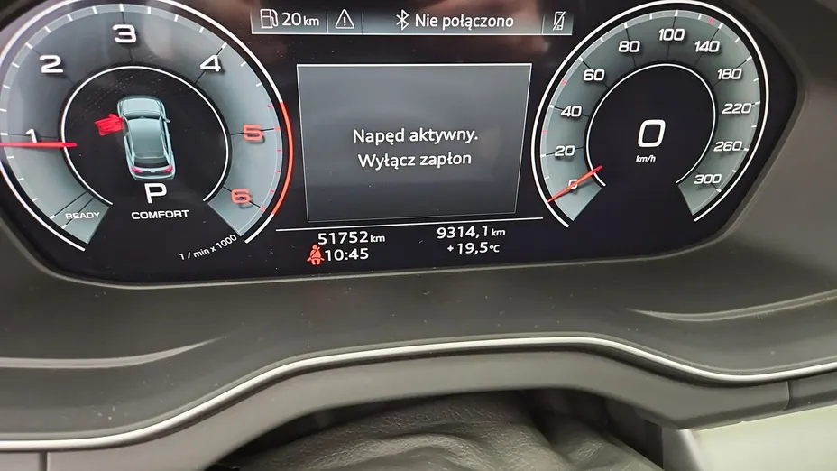 AUDI Q5 -