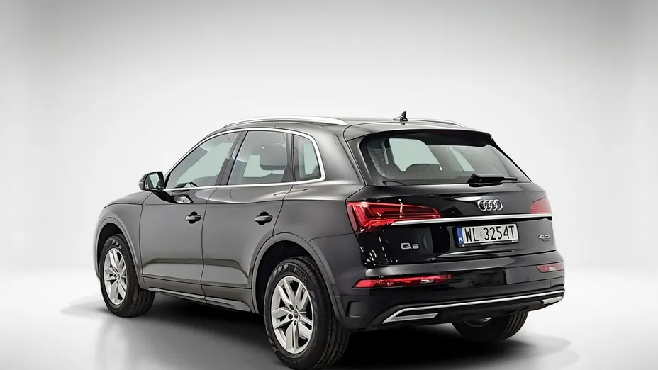AUDI Q5 -