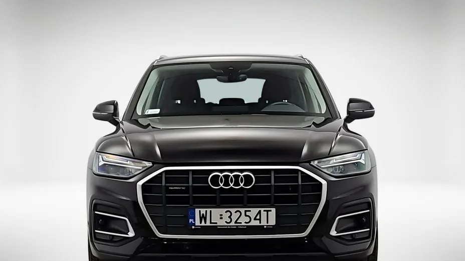 AUDI Q5 -