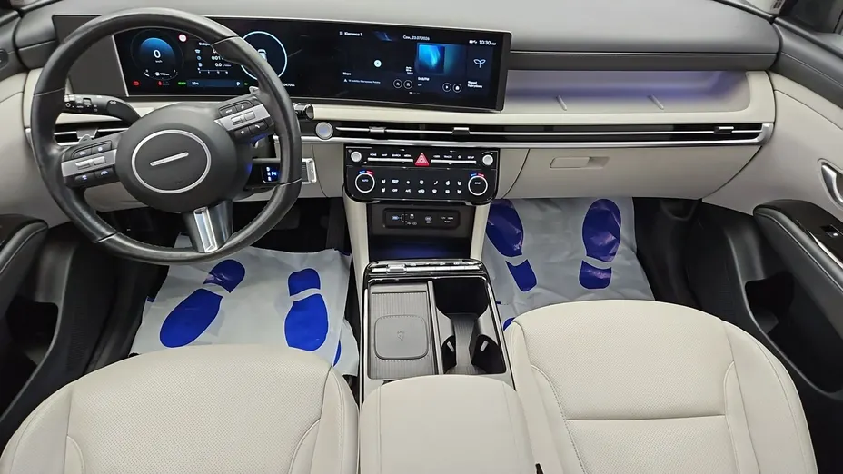 HYUNDAI Tucson -
