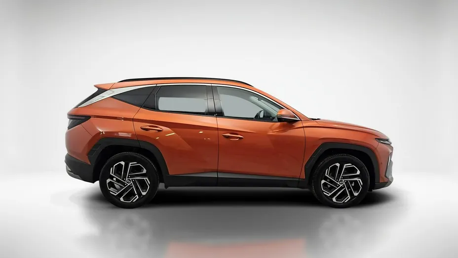HYUNDAI Tucson -