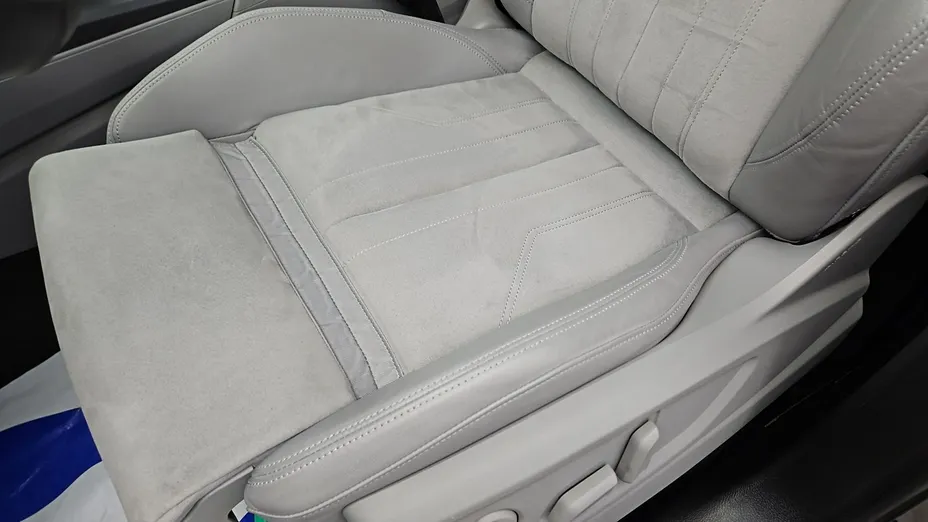 AUDI Q5 -