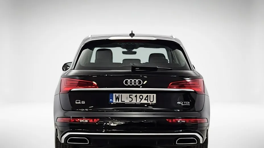 AUDI Q5 -