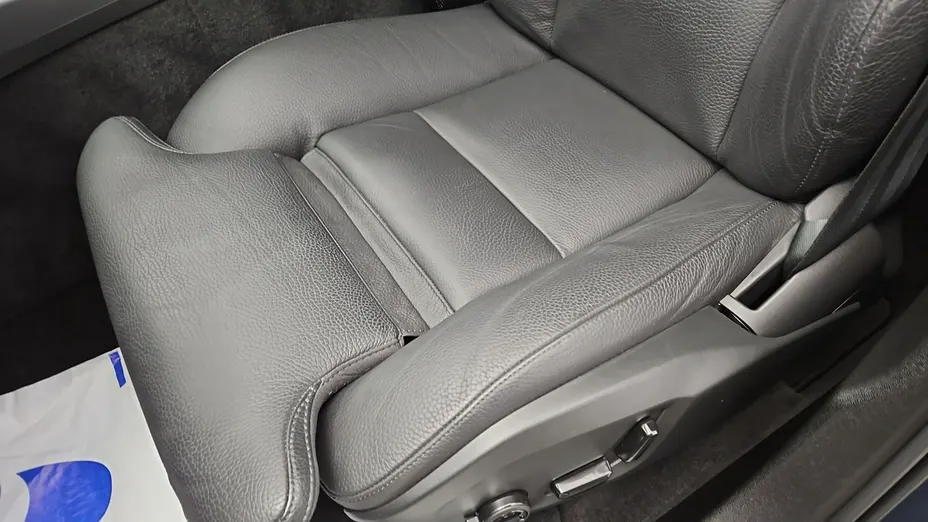 VOLVO XC60 -