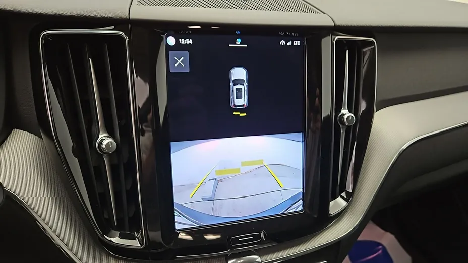 VOLVO XC60 -