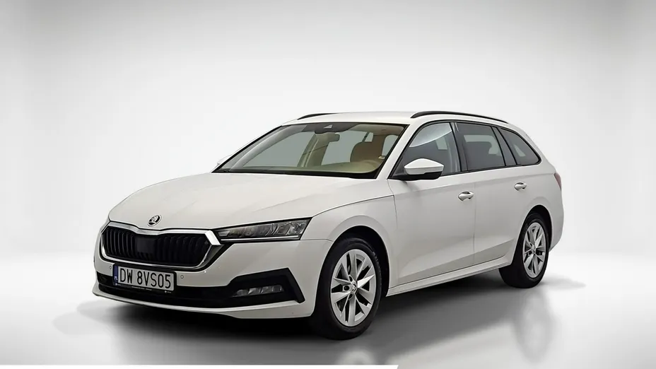 SKODA Octavia -