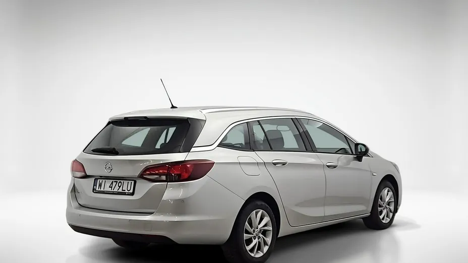 OPEL Astra -