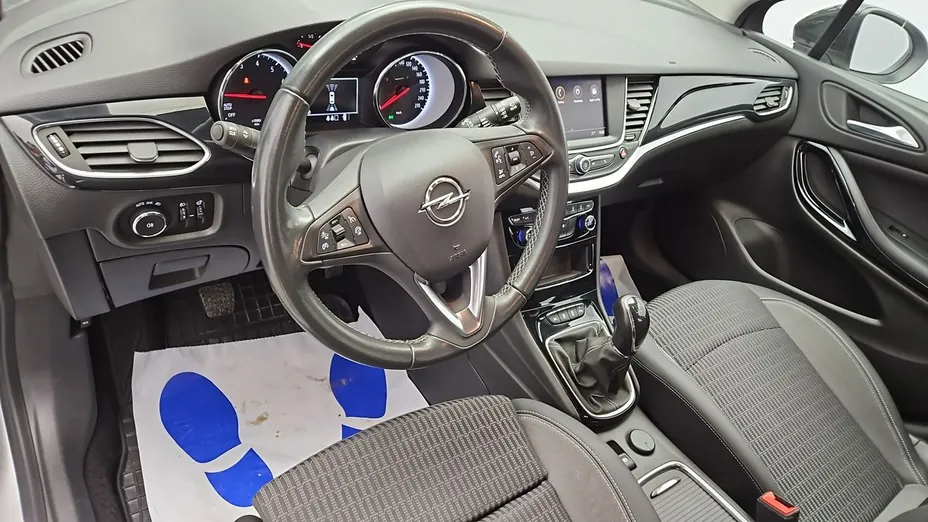 OPEL Astra -