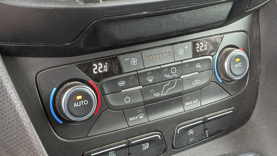 FORD Transit Connect -