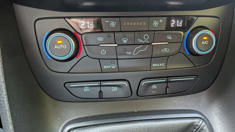 FORD Transit Connect -