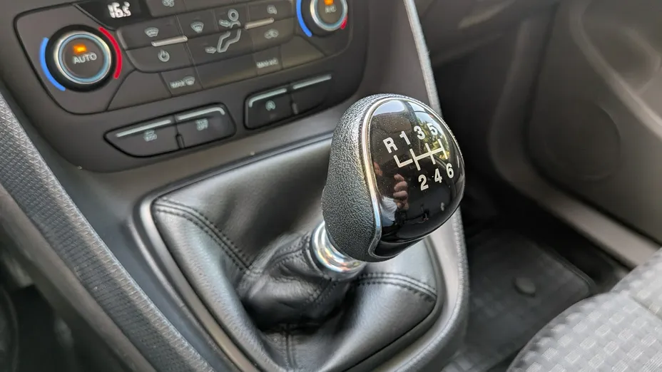 FORD Transit Connect -