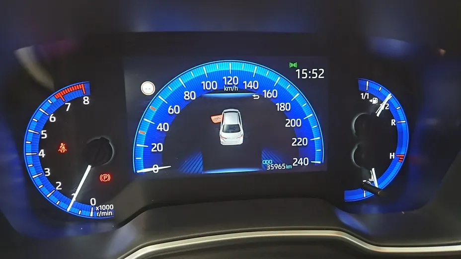TOYOTA Corolla -