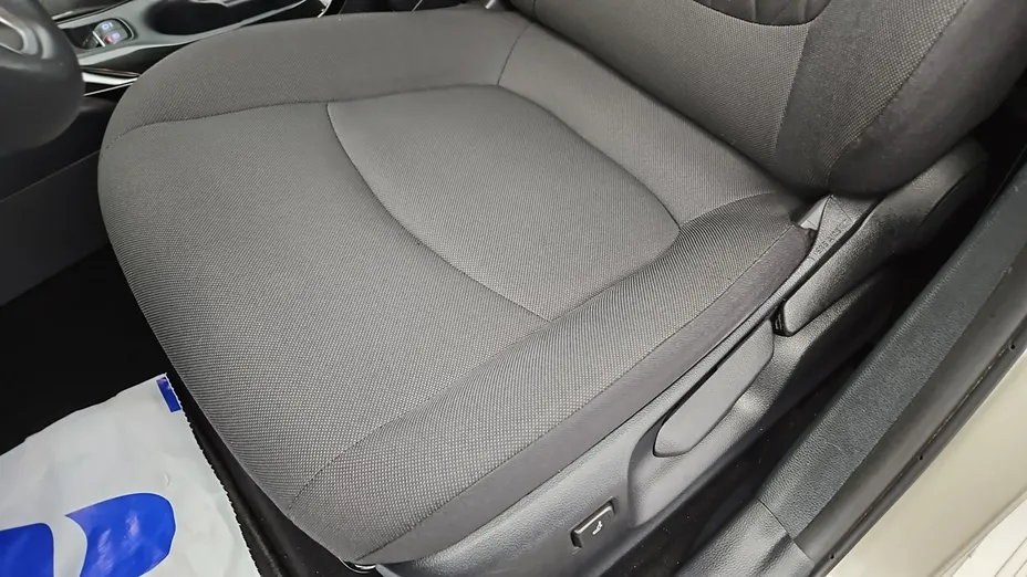 TOYOTA Corolla -