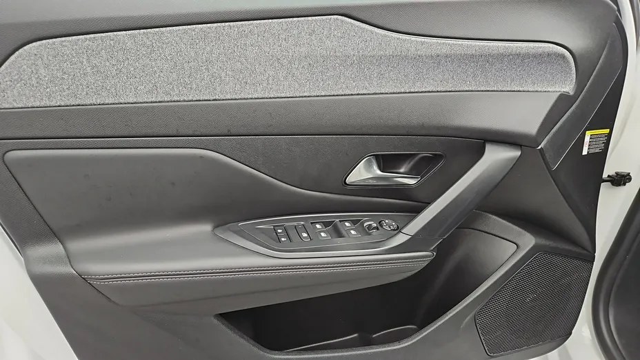PEUGEOT 308 -