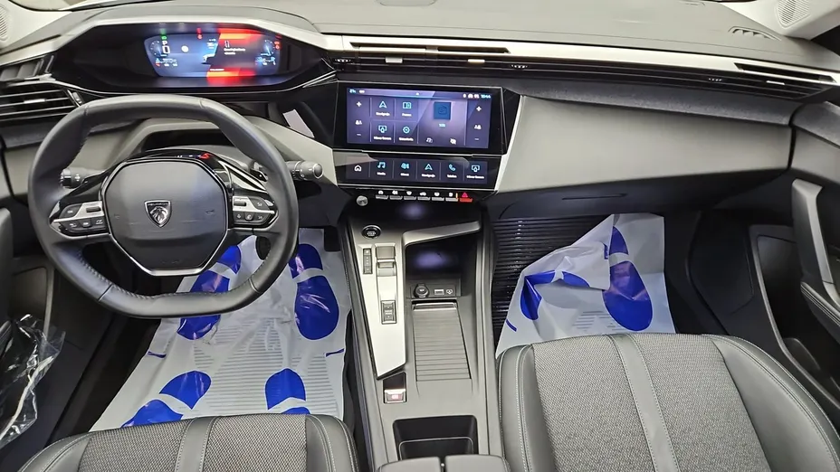 PEUGEOT 308 -