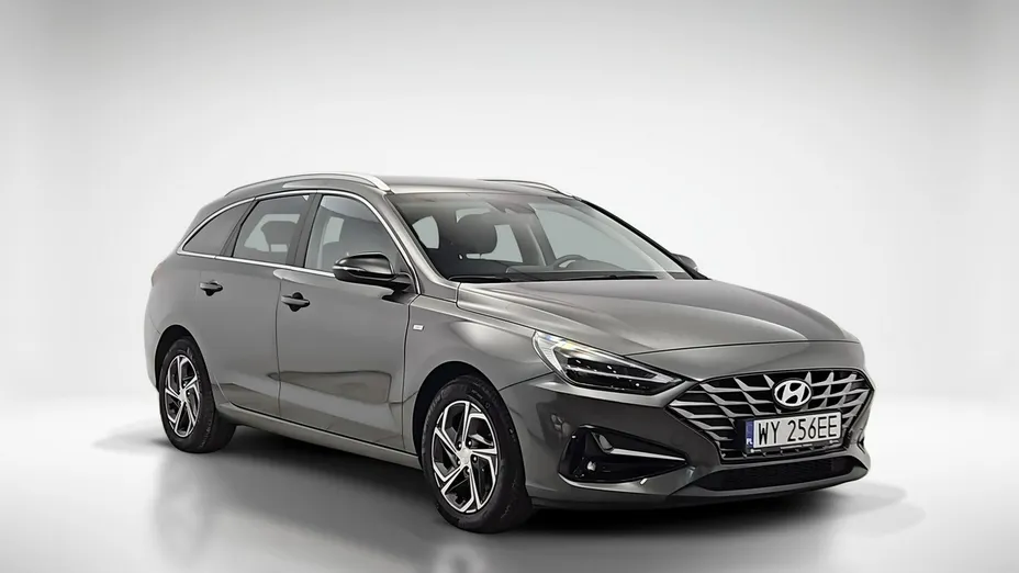 HYUNDAI i30 -