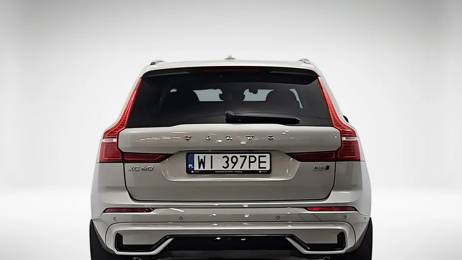VOLVO XC60 -