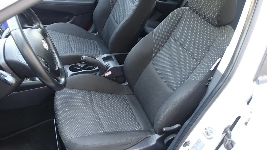 HYUNDAI i30 -
