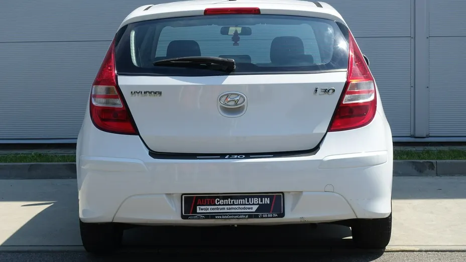 HYUNDAI i30 -