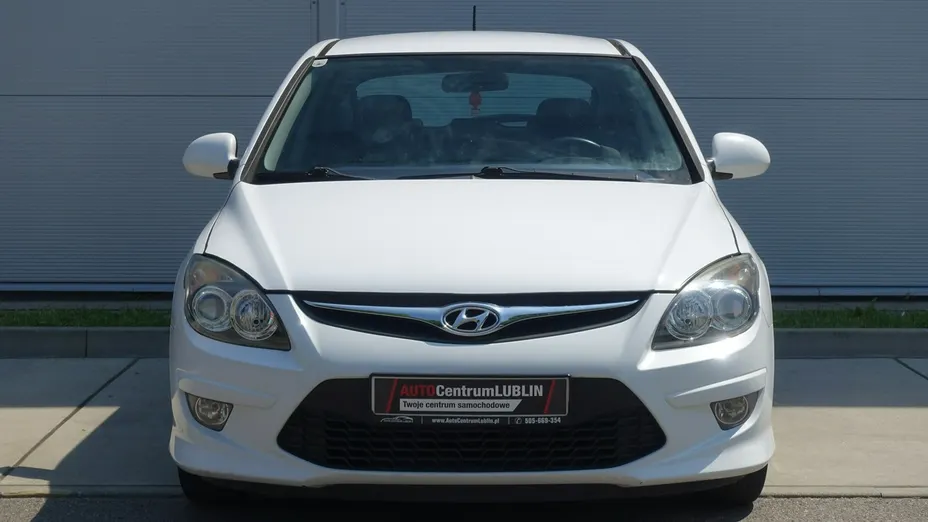 HYUNDAI i30 -