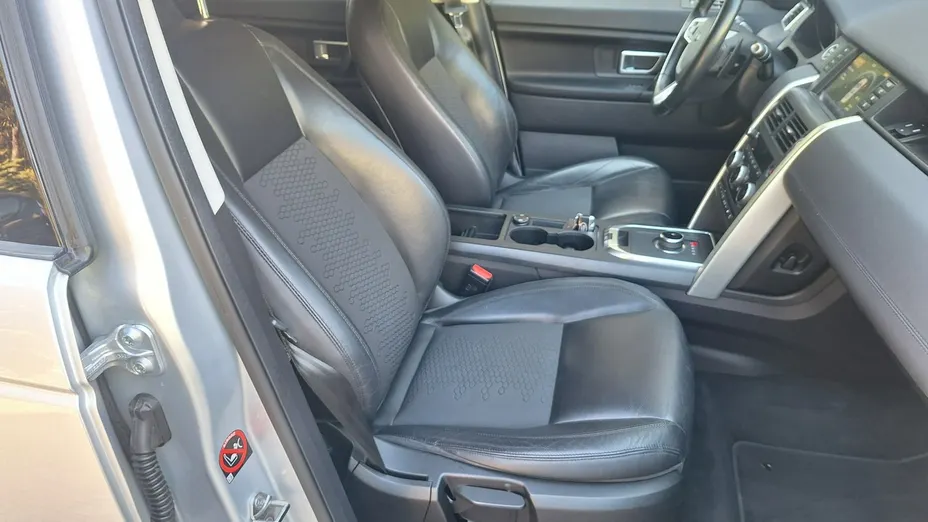 LAND ROVER Discovery Sport -