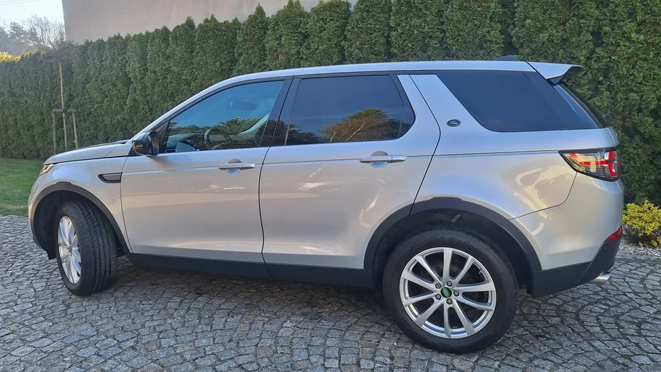 LAND ROVER Discovery Sport -