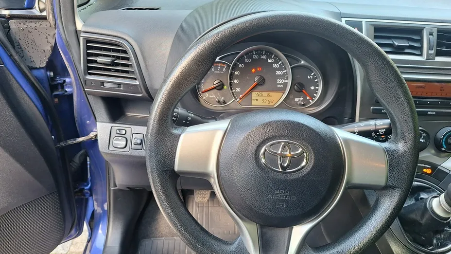 TOYOTA Verso-S -