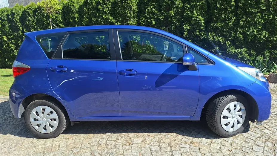 TOYOTA Verso-S -