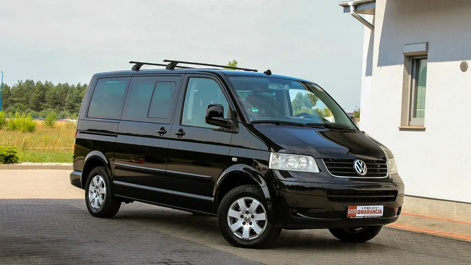 VOLKSWAGEN Multivan -