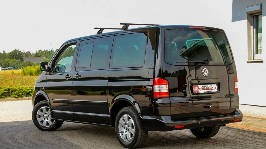 VOLKSWAGEN Multivan -