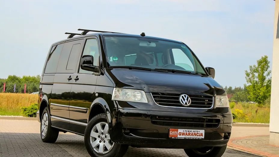 VOLKSWAGEN Multivan -