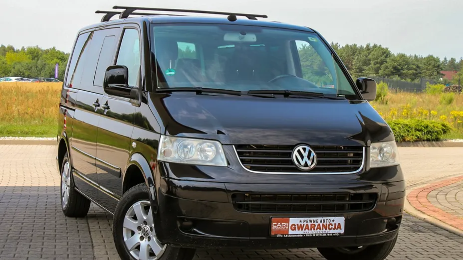 VOLKSWAGEN Multivan -