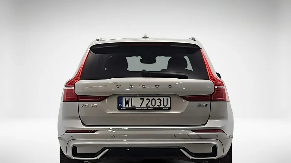 VOLVO XC60 -