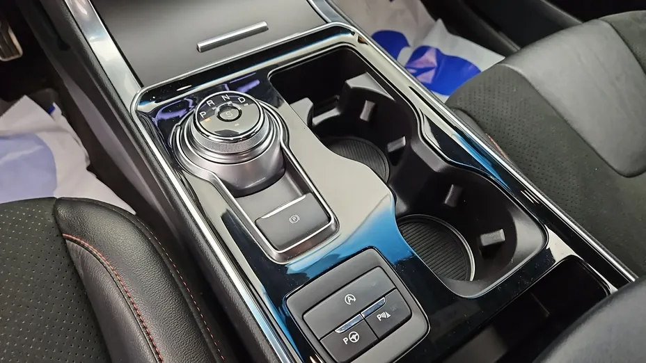 FORD Edge -