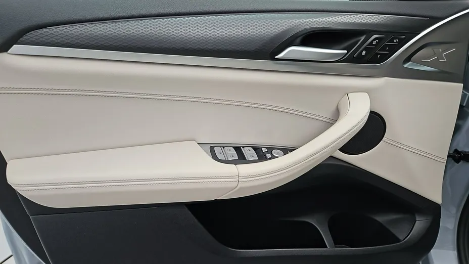 BMW X4 -