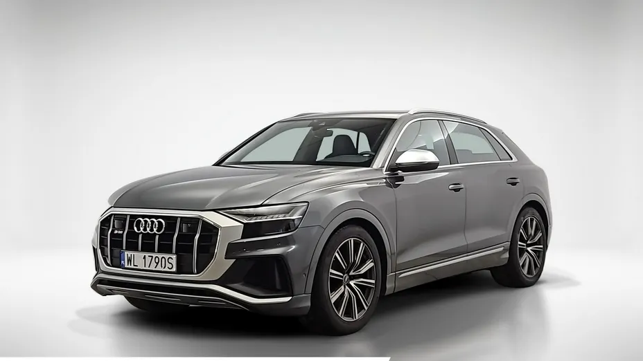 AUDI SQ8 -