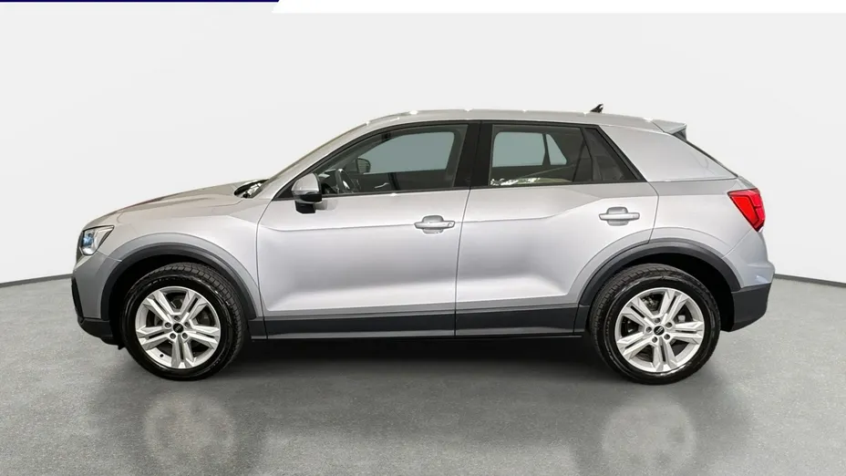 AUDI Q2 -