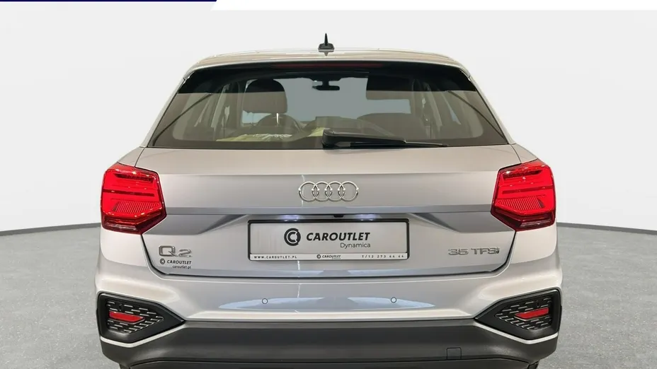 AUDI Q2 -
