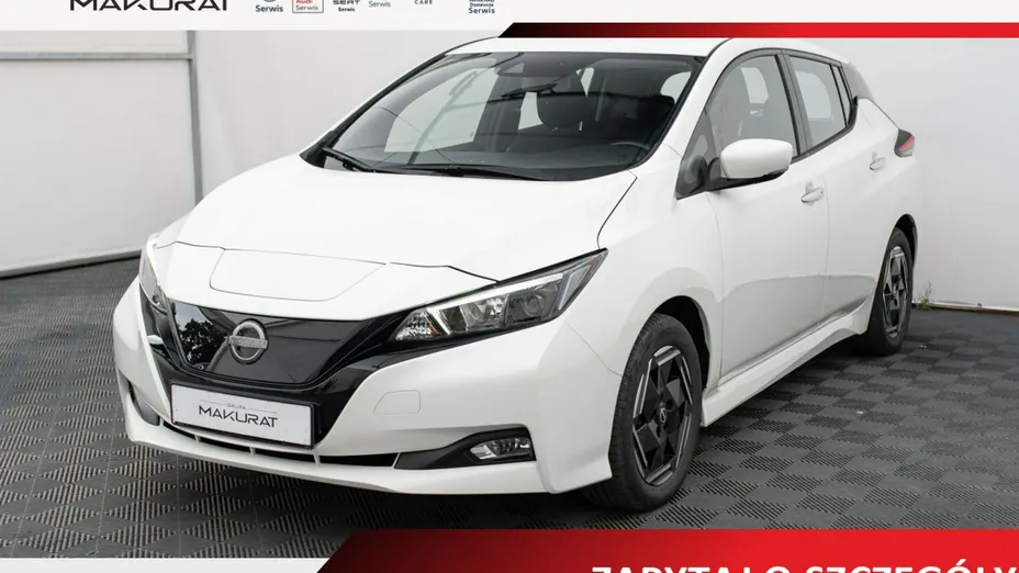 NISSAN Leaf -