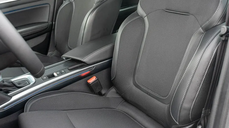 RENAULT Megane -