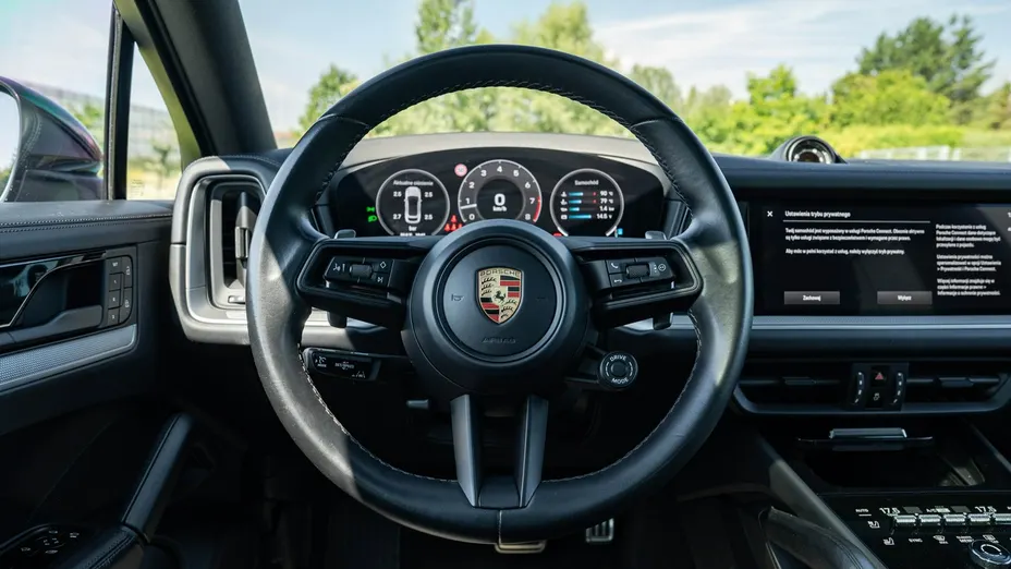 PORSCHE Cayenne -